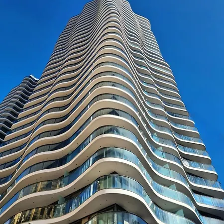 1 Meter From Monaco. 5 Min By Elevators To Larvotto Beach.